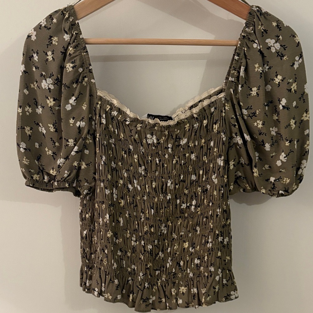 Zara Floral Print Milkmaid Top with Puff Sleeves